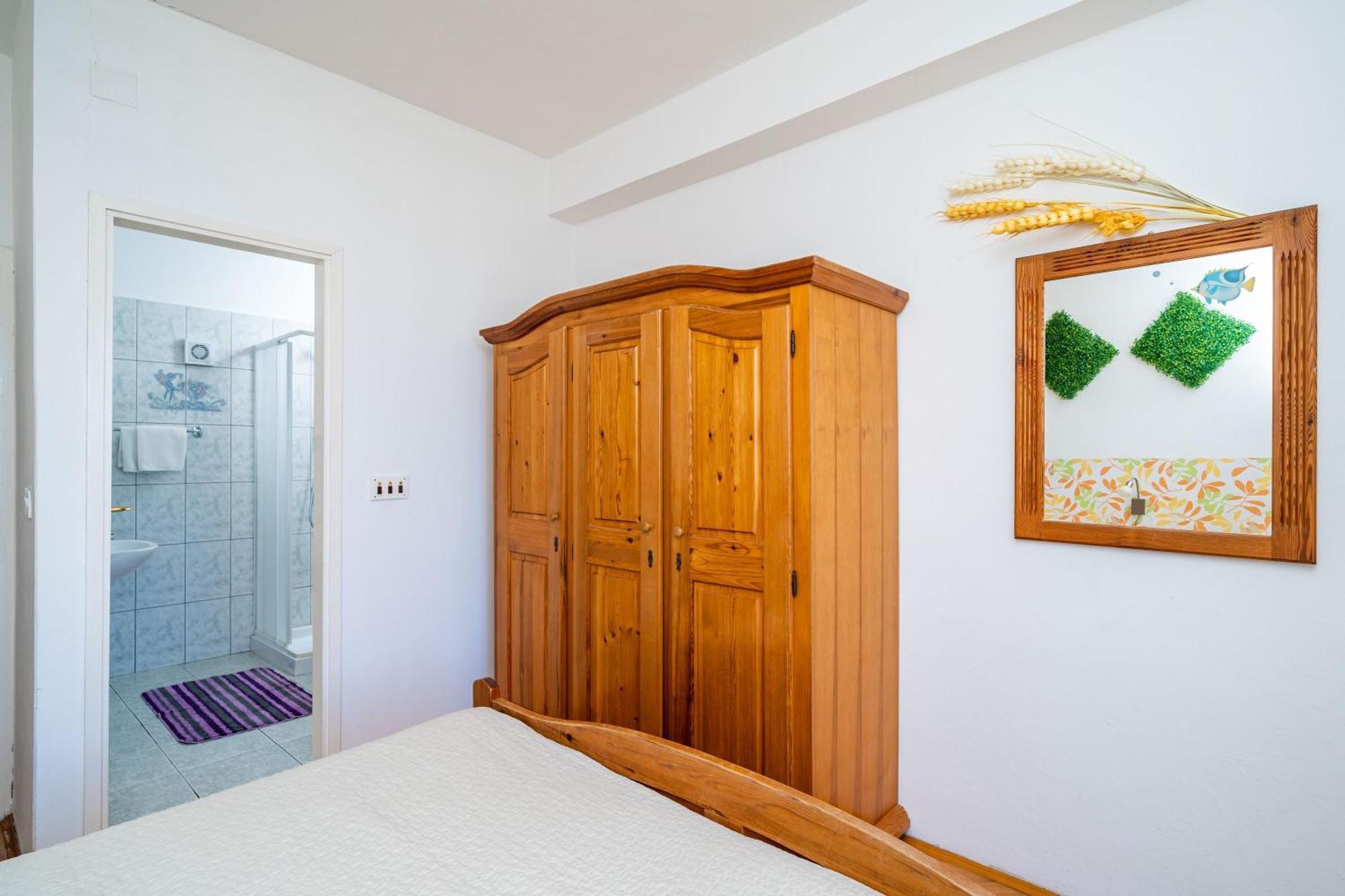 Apartments Nikolina Лумбарда Номер фото