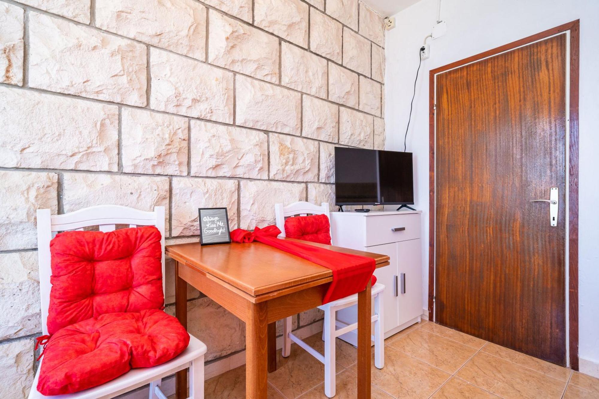 Apartments Nikolina Лумбарда Номер фото