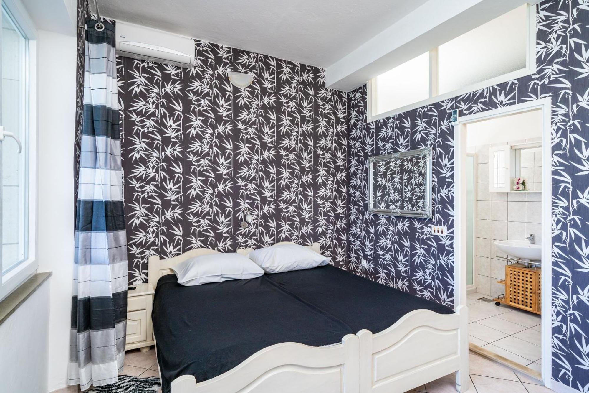 Apartments Nikolina Лумбарда Номер фото